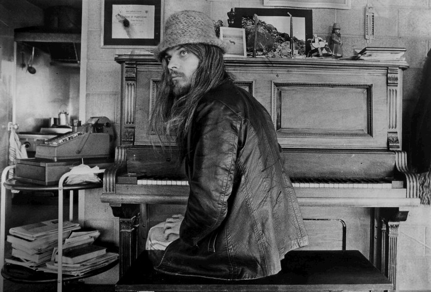 Stranger In A Strange Land: American Music Giant Leon Russell Passes Away Aged 74