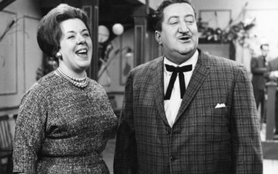 Maritime Chanteuse Marg Osburne: Rock N Roll AF